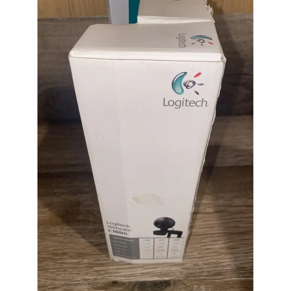 Logitech Webcam C160m VGA 1.3MP Photos Skype Yahoo & Windows Messenge